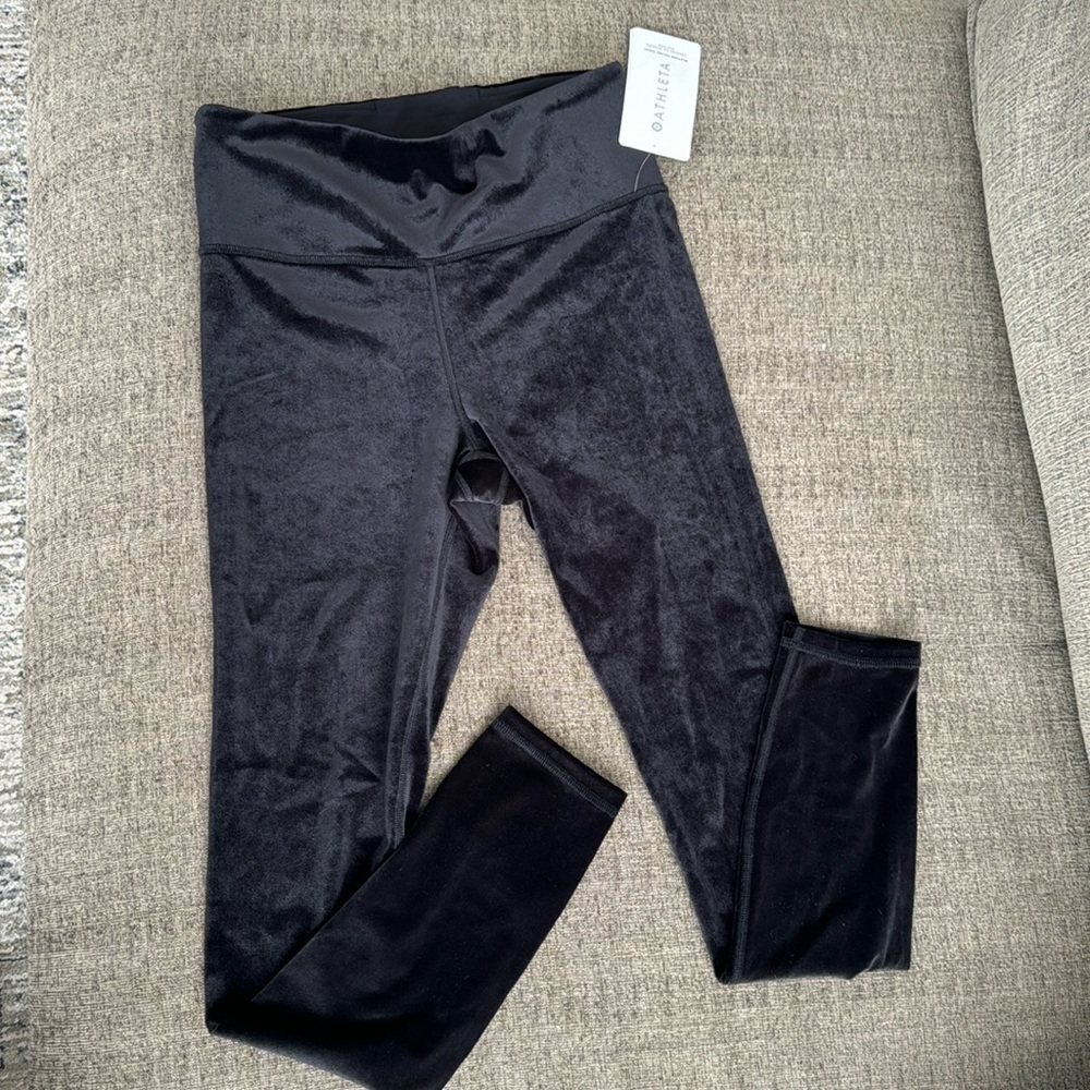Brand new Athleta black velvet elation tight